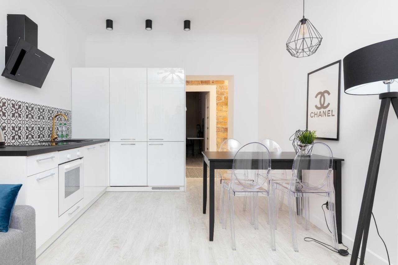Stara Ochota Vogue Apartment Varşovia Exterior foto